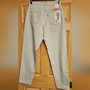 NWT Levi's 550 Classic Relaxed/MISSES FIT Sz. 12 MEDIUM Beige‎ Jean High Rise